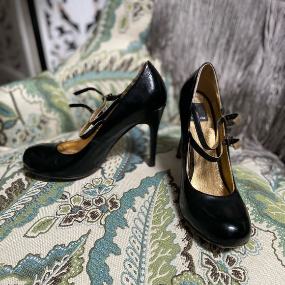 Patient leather Mary Janes - Picture 2 of 5